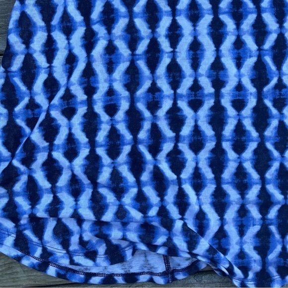 Athleta Blue Breezy Print Tie Dye Tank Top Size XXS - Picture 2 of 11
